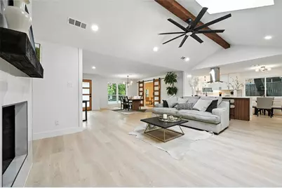 2301 Wood Cliff Court, Arlington, TX 76012 - Photo 13