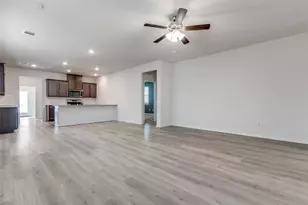 2836 Franklin Dr, Celina, TX 75009 - Photo 9