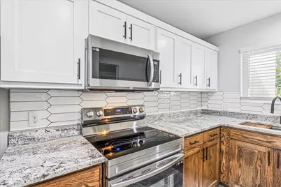 9228 Flickering Shadow Drive, Dallas, TX 75243 - Photo 7