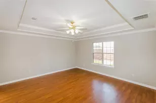 915 Cresthaven Dr, Cedar Hill, TX 75104 - Photo 9