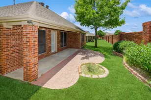 915 Cresthaven Dr, Cedar Hill, TX 75104 - Photo 19