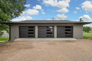 499 County Rd 1812, Clifton, TX 76634 - Photo 37