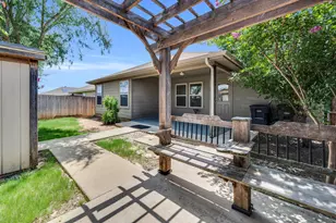 2804 Stonewall Ln, Fort Worth, TX 76123 - Photo 35