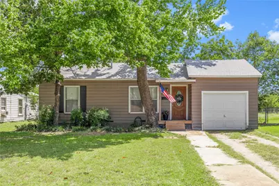2711 Elizabeth Drive, Brownwood, TX 76801 - Photo 1
