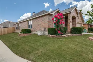 1201 Diablo Pass, Fort Worth, TX 76052 - Photo 3