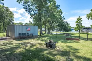 11335 Eustace Dr, Azle, TX 76020 - Photo 37