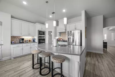 2700 Richard Street, Burleson, TX 76028 - Photo 17