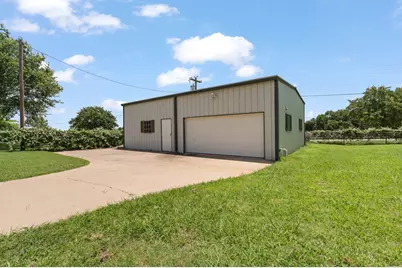 360 Markedstone Road, Burleson, TX 76028 - Photo 7