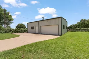 360 Markedstone Rd, Burleson, TX 76028 - Photo 7