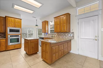 360 Markedstone Road, Burleson, TX 76028 - Photo 19