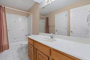 360 Markedstone Rd, Burleson, TX 76028 - Photo 35