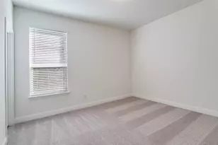 102 Hudson Ln, Justin, TX 76247 - Photo 23