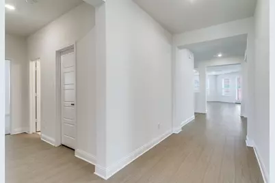 102 Hudson Lane, Justin, TX 76247 - Photo 5