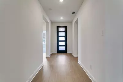 102 Hudson Lane, Justin, TX 76247 - Photo 3