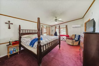 308 S Mill Street, Bowie, TX 76230 - Photo 9