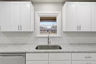 7316 Deville Dr, North Richland Hills, TX 76180 - Photo 11