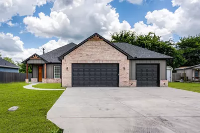 595 Kontiki Drive, Tool, TX 75143 - Photo 1