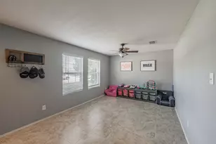 12617 Kingsgate Dr, Rhome, TX 76078 - Photo 5