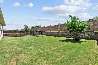 8008 Gallup Avenue, Aubrey, TX 76227 - Photo 27