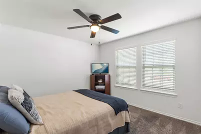 8008 Gallup Avenue, Aubrey, TX 76227 - Photo 23