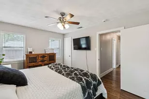 3546 Oak Creek Cir, Dallas, TX 75227 - Photo 15