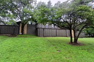 4640 Country Creek Dr, Dallas, TX 75236 - Photo 11