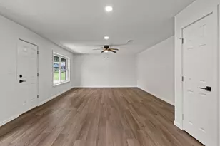 800 Holbrook St, Mount Vernon, TX 75457 - Photo 13