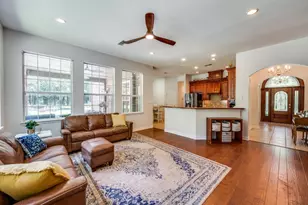 735 Sleepy Hollow Ln, Valley View, TX 76272 - Photo 11