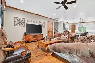 4713 Bernice St, Haltom City, TX 76117 - Photo 7