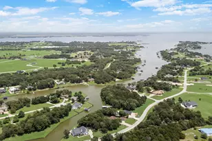 715 Hatteras Dr, Corsicana, TX 75109 - Photo 1