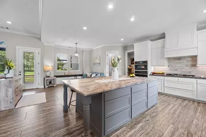 715 Hatteras Drive, Corsicana, TX 75109 - Photo 11