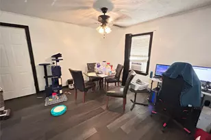 104 Gaskins St, Como, TX 75431 - Photo 9