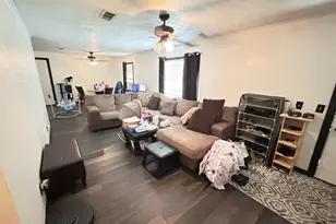 104 Gaskins St, Como, TX 75431 - Photo 5