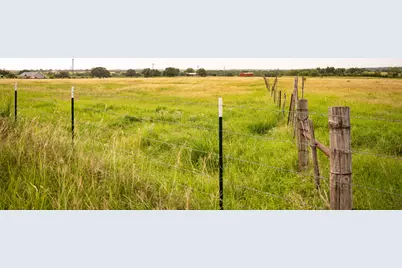 3600 Pleasant Valley Road, Mineral Wells, TX 76067 - Photo 23