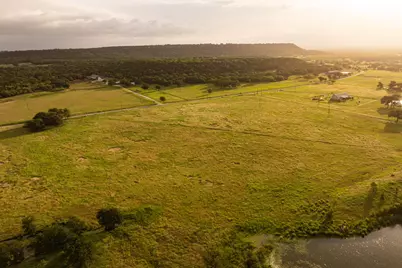 3600 Pleasant Valley Road, Mineral Wells, TX 76067 - Photo 7