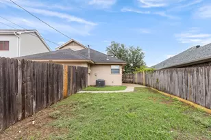 820 Greenridge Dr, Arlington, TX 76017 - Photo 19