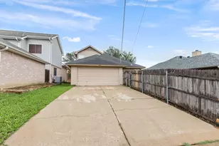 820 Greenridge Dr, Arlington, TX 76017 - Photo 23