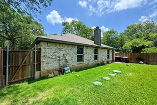 816 Elmo Dr, Seagoville, TX 75159 - Photo 9