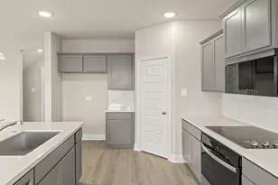 1712 Edgeway Dr, Aubrey, TX 76227 - Photo 7