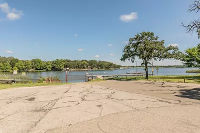 105 Red Oak Street, Alvarado, TX 76009 - Photo 7