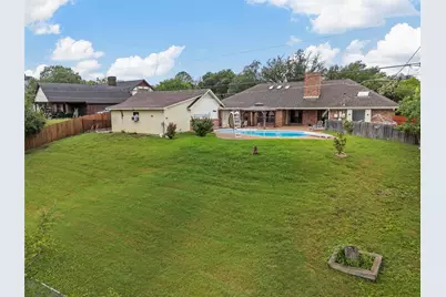 8216 Teakwood Drive, Woodway, TX 76712 - Photo 37