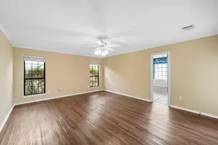 8216 Teakwood Dr, Woodway, TX 76712 - Photo 13