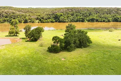 2109 River Shoals Road, Mineral Wells, TX 76067 - Photo 5