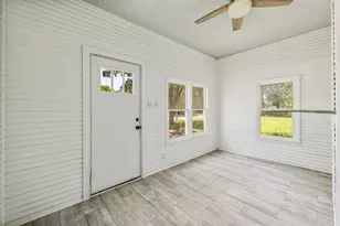 1143 W Jones St, Stephenville, TX 76401 - Photo 7