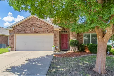 2790 Sun Rise Lane, Grand Prairie, TX 75052 - Photo 1
