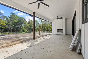 1418 Oak Hill Dr, Van Alstyne, TX 75495 - Photo 35