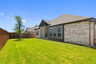 1917 Cotton Creek Pass, McKinney, TX 75071 - Photo 3