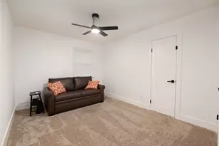 1421 Strawberry Cir, Irving, TX 75060 - Photo 31