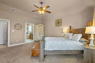 6504 Pinehurst Dr, Granbury, TX 76049 - Photo 17