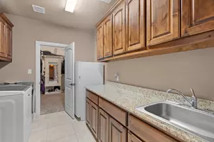 6504 Pinehurst Dr, Granbury, TX 76049 - Photo 13